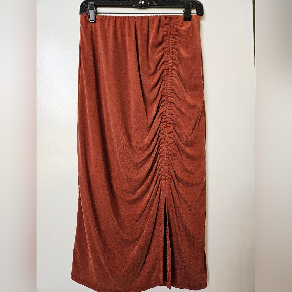 NWOT Green Envelope Rust Colored Skirt